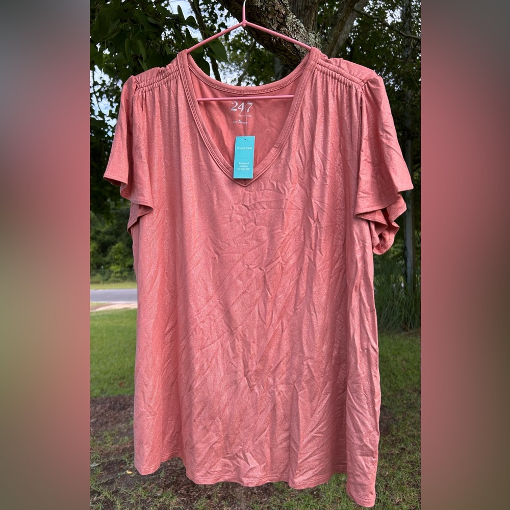 FOLLOW ME ON VINTED! samanthaj225
THE SITE IS OFFERING FREE SHIPPING RIGHT NOW
